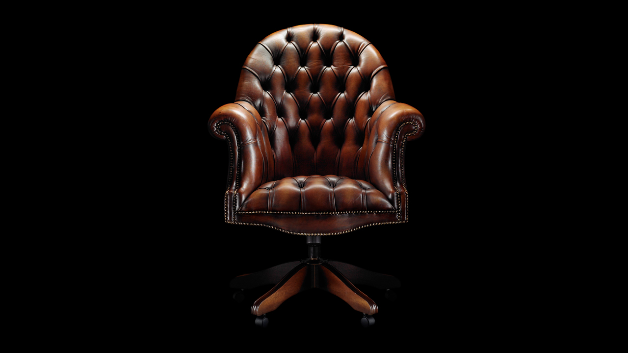 Earl Chesterfield Executive Chair