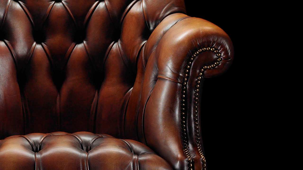 Earl Chesterfield Desk Chair