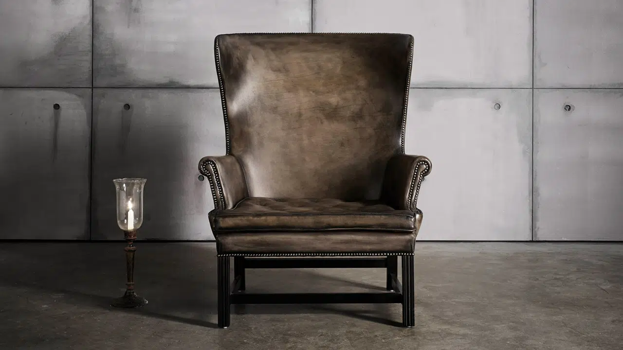 Georgian Curve Leather Wing Chair