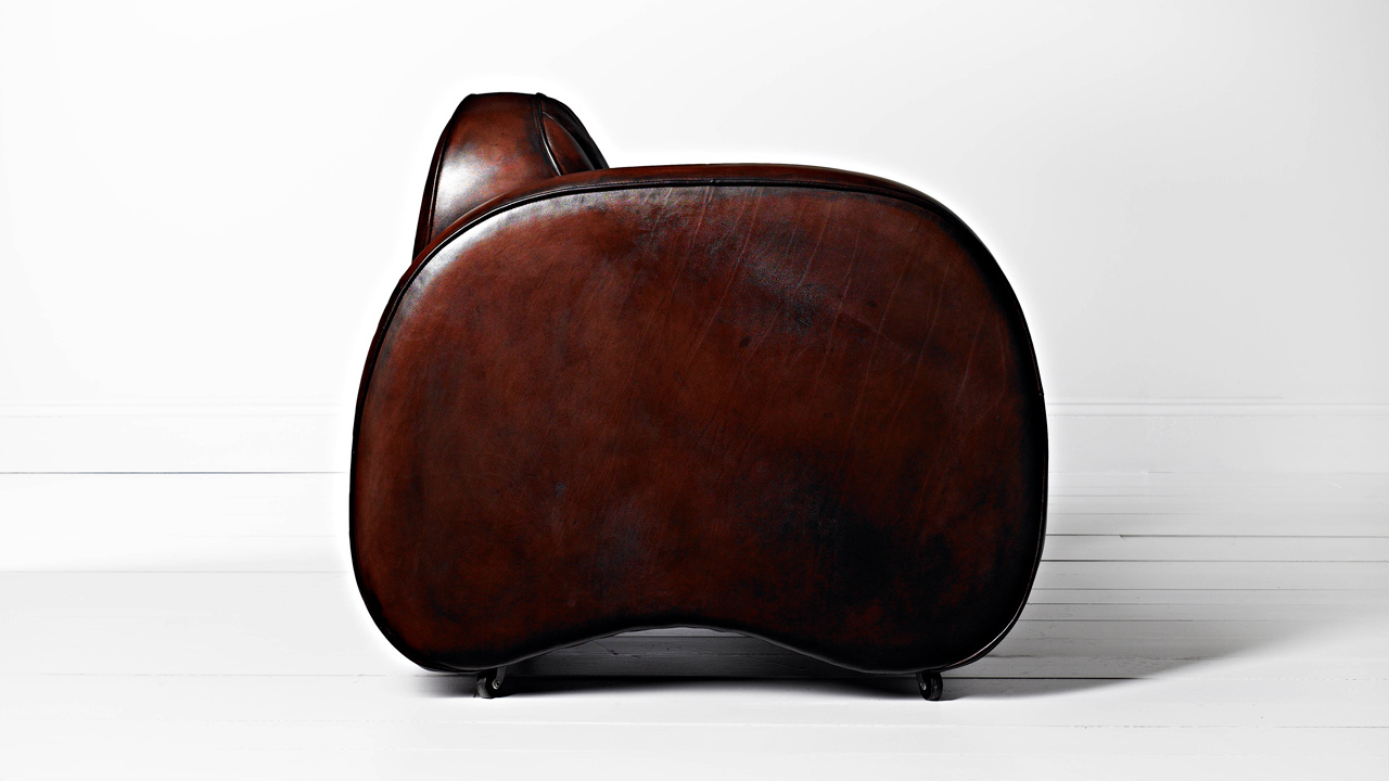 Mustang Chestnut Leather Chair