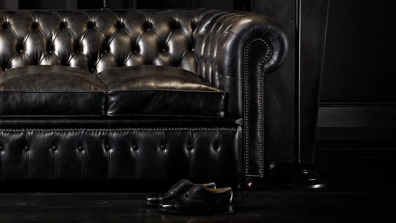 Canapé Chesterfield William Blake en cuir