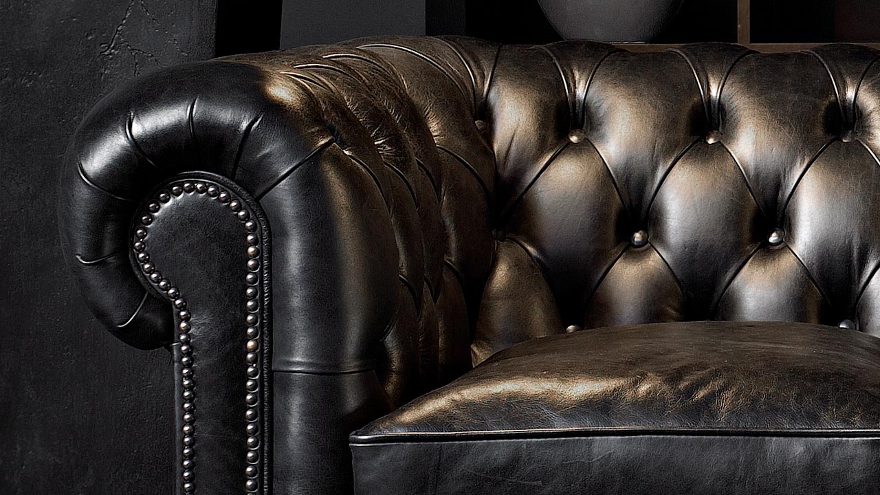 william Black Leather chesterfield sofa
