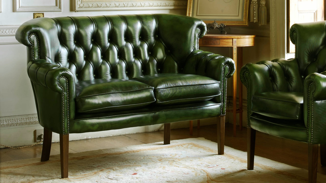 Alfred Classic Chesterfield Sofa - 2 seater