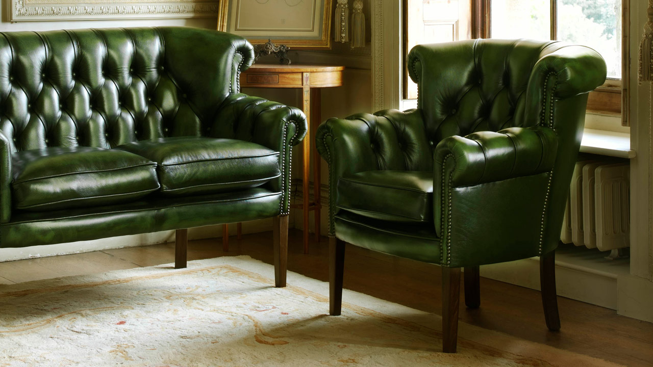 Alfred Classic Green Chesterfield Chair