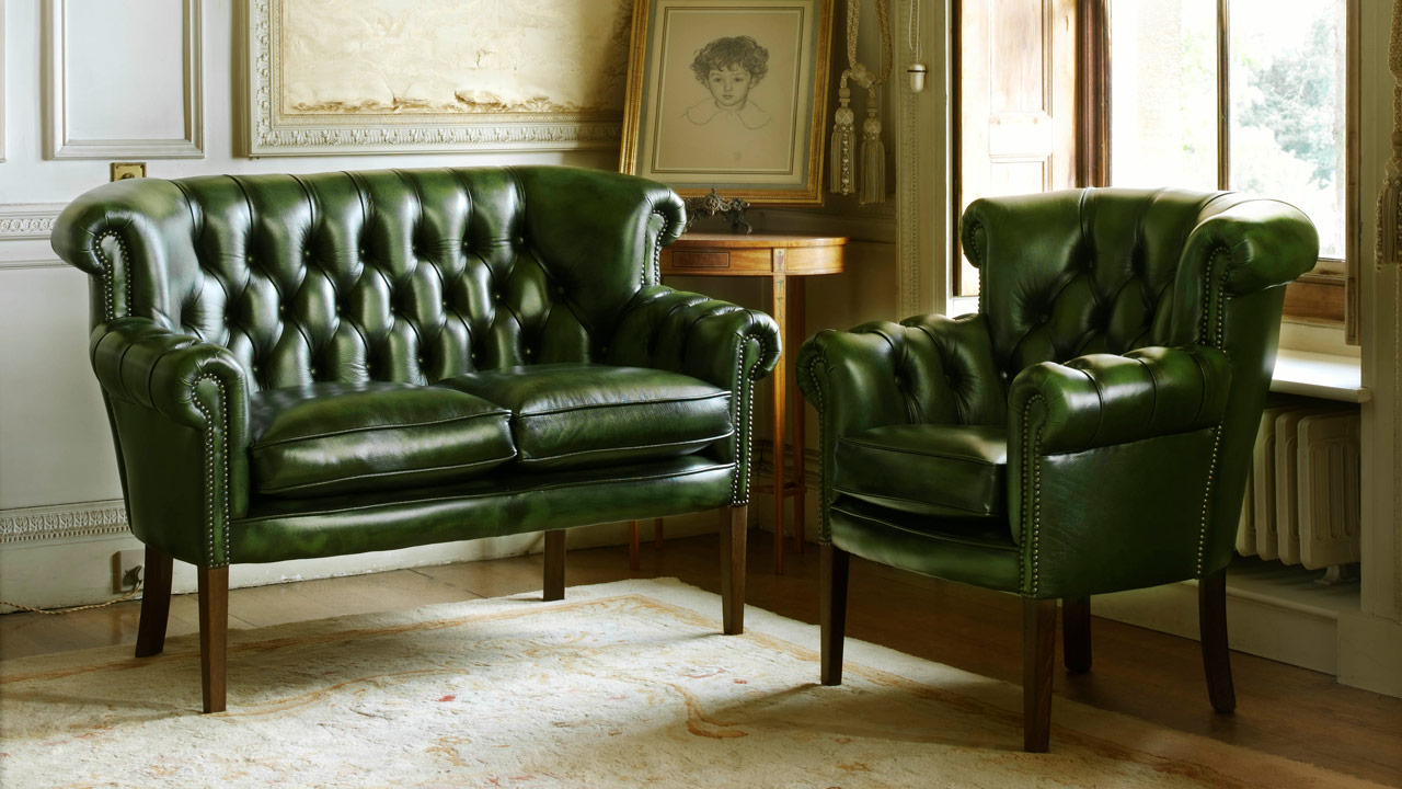 Alfred Classic Chesterfield Sofa Set