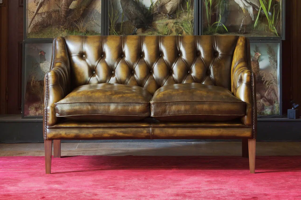 Loveseat de cuero envejecido Benjamin